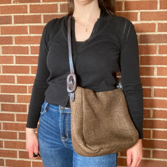 Made in Italy Harold Powell Woven Bag - Picture 1 of 16